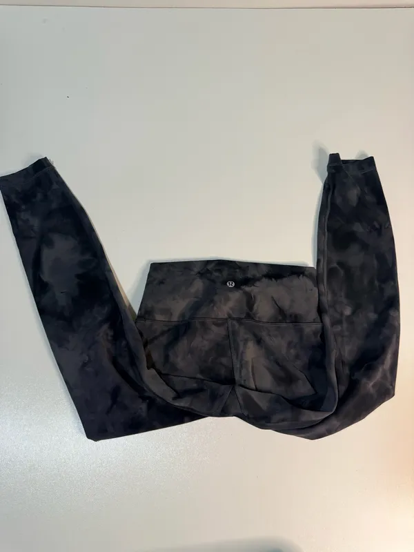 Lululemon Leggings - Image 3