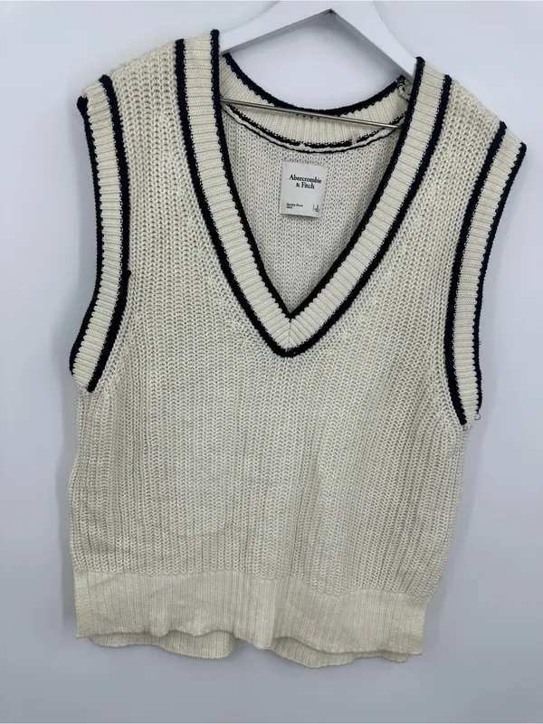 Abercrombie And Fitch Cream Boho Baggy Slouchy Sweater Vest Size Small - Image 9