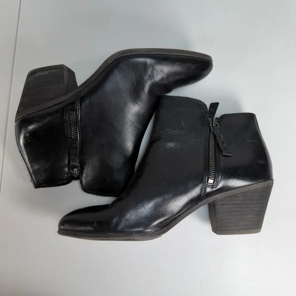Frye 8.5 Judith Double Zip Ankle Boot Leather Block Heel Pointed Toe Black Boho - Image 2