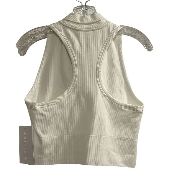 Athleta Women's White Cropped Tank Top Size M‎ - Image 4