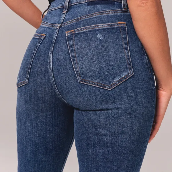 Abercrombie & Fitch Ankle Striaght Jeans - Image 9