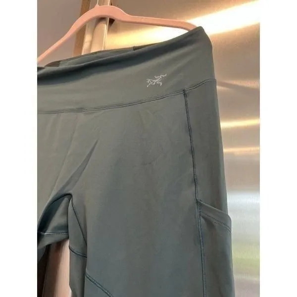 arcteryx leggings woman large new - Image 2