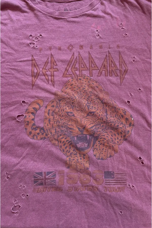 Urban Outfitters T-Shirt - Image 3