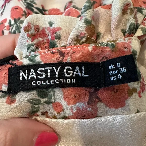 Nasty Gal Bud‎ Times Pink Floral Mini Dress Size 4 NWT Ruffle Tie Straps Girly - Image 3