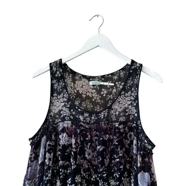 Urban Outfitters Kimchi Blue Babydoll Navy Floral Tiered Mini Lined SZ L #2423 - Image 3