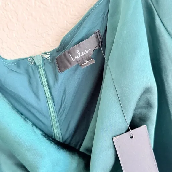 NEW Lulus Sensational Fate Emerald Green Satin Cowl Neck Mini Dress Sz Small - Image 10