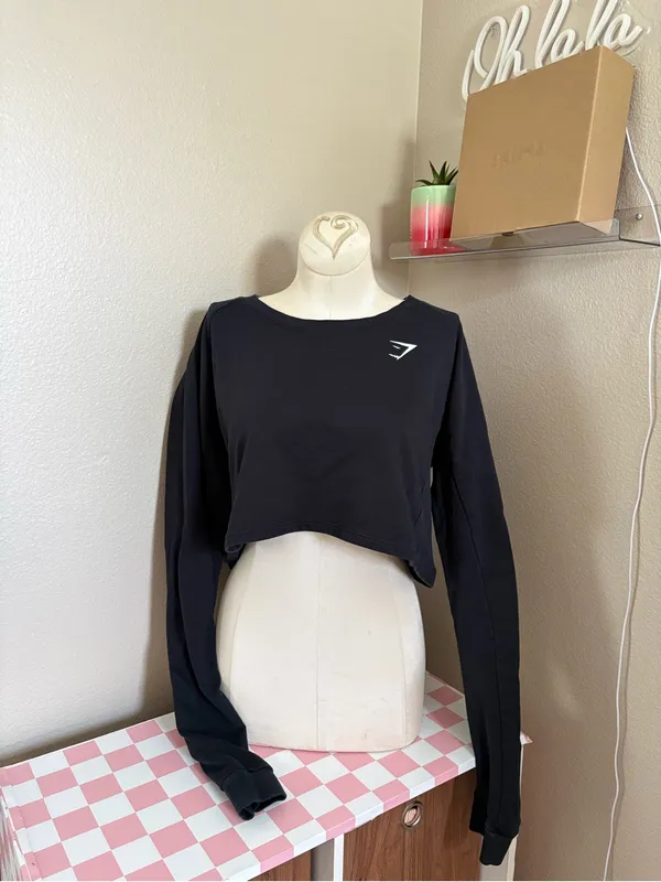 Gymshark Black Cropped Long-Sleeve Workout Top - Image 2