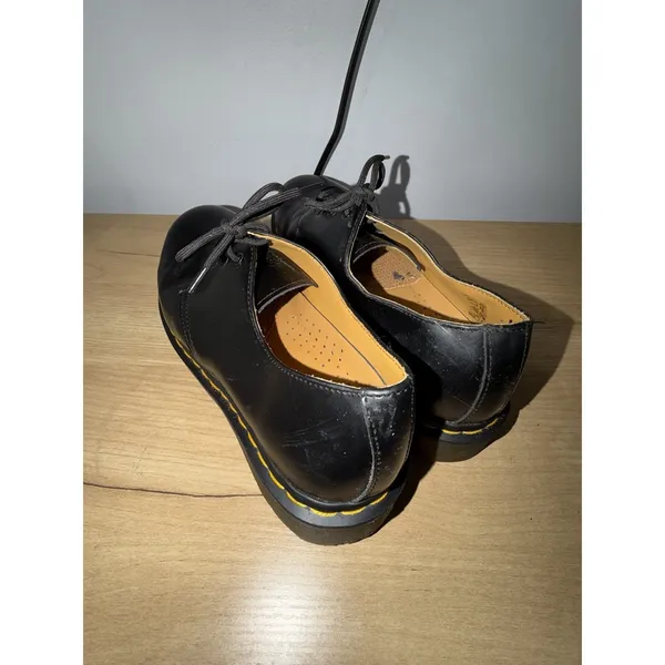 Dr. Martens 11837 Women's Oxford Shoes Black Leather Lace-Up Docs US Size 9 i - Image 2