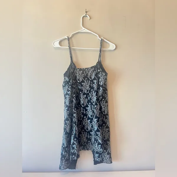 Victoria’s Secret Cami - Like Tank - Image 4