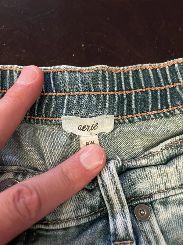 Aerie Denim Shorts Womens Medium Blue Distressed Cutoff Raw Hem Elastic Waist - Image 3
