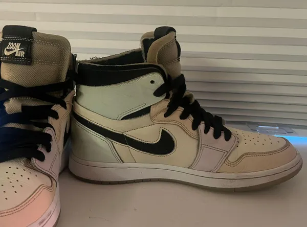 Nike Jordan 1 - Image 3