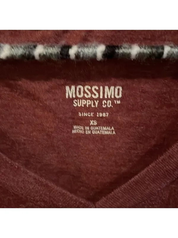 Mossimo Supply Co v neck t shirt size XS - Image 2