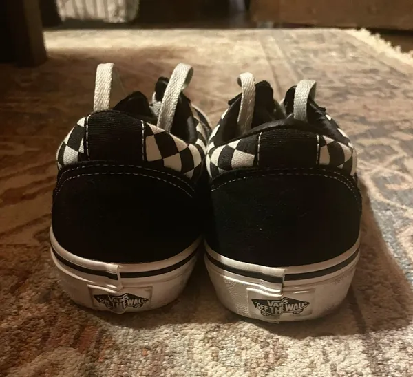 Black Size 8 - Image 3