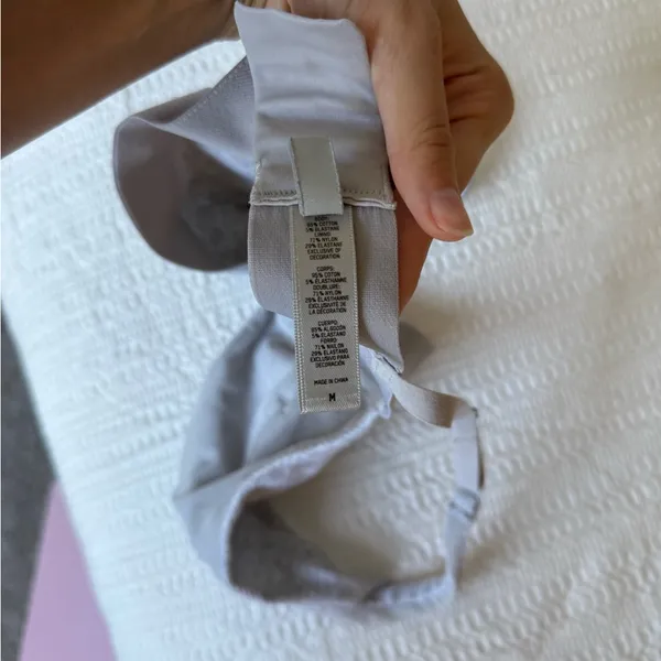 SKIMS Light Gray Bra - Image 3
