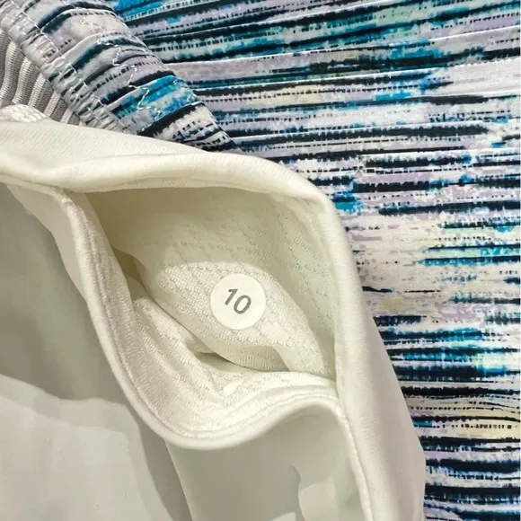 Lululemon Time‎ To Shine Skirt Skort Size 10 Blurry Belle Battleship Stripe - Image 6