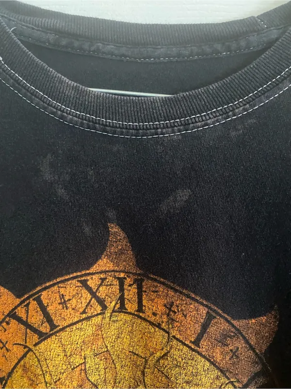 Pink Floyd Black Long-Sleeve Tee with Golden Sun Graphic S/M SEE PICS has spots - Image 3