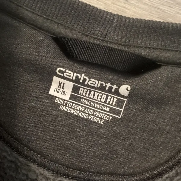 Carhartt grey relaxed fit midweight Crew neck sweatshirt size XL (16-18) - Image 2