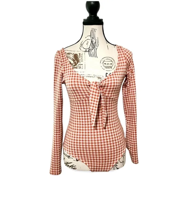 Storia Red White Gingham Check Long Sleeve Bodysuit Front Tie Keyhole Bow Small - Image 2