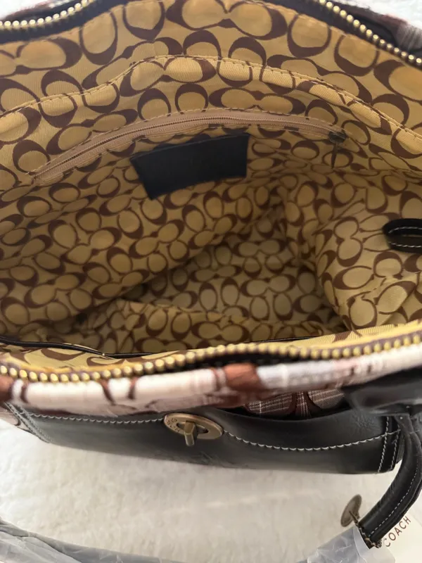 Coach Women’s Handbag Authentic Brown - Image 4