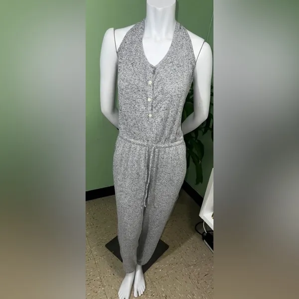 Old Navy Gray Jumpsuit - Image 2
