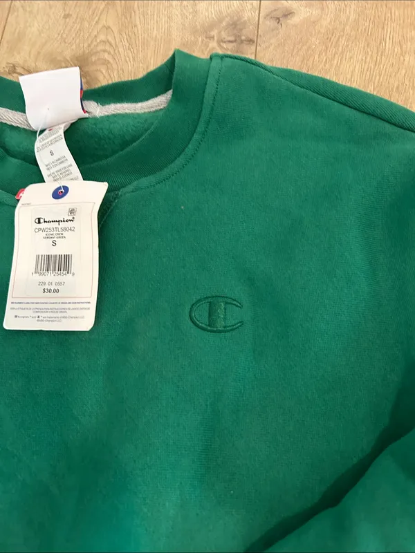 Champion iconic crew Verdant Green Sweatshirt, Fleece Women’s size Small, NWT - Image 3