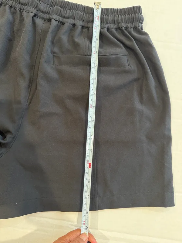 Varley Edmond short 3” - Image 8
