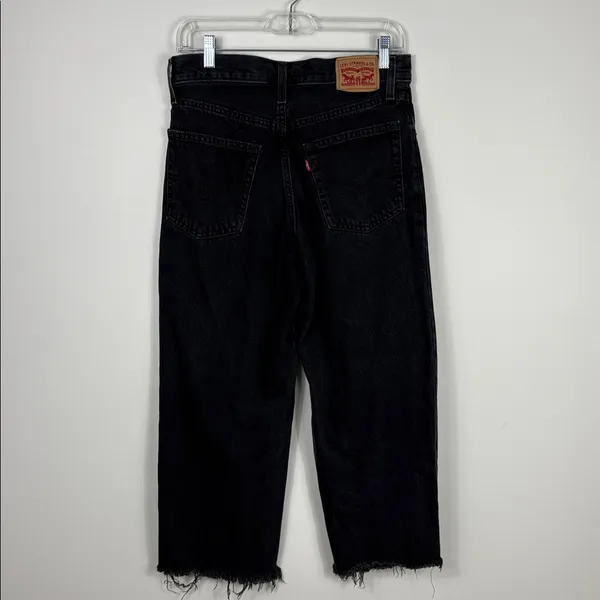 Levi’s 94 Baggy Wide Leg Jeans Women’s Size 27 Cropped Black Denim - Image 5