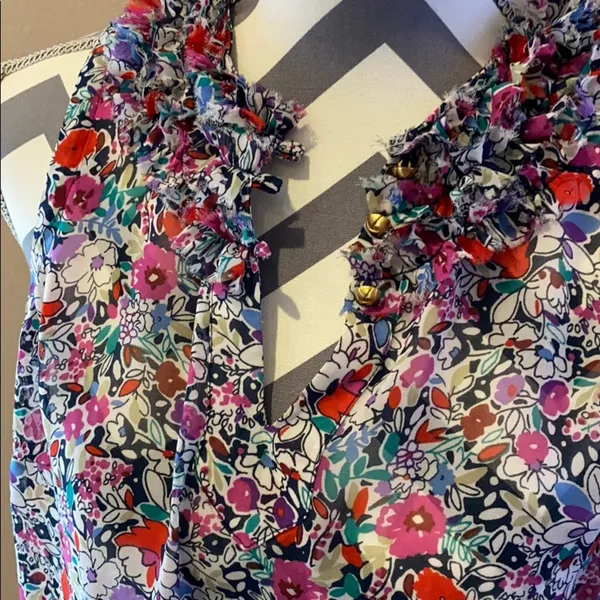 Cabi floral sheer tank style medium top - Image 5