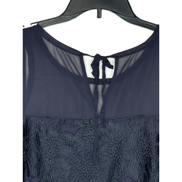 Ann Taylor Women's Top Embroidered Floral Sleeveless Tie Back‎ Crew-Neck Medium - Image 9
