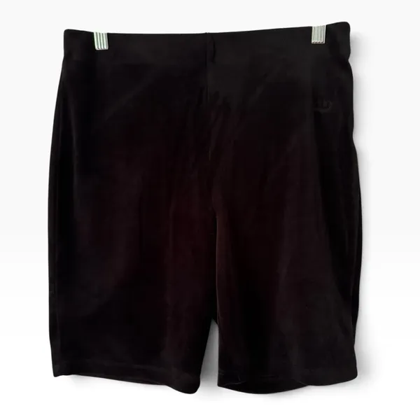 Juicy Couture Pink/Black Velour Biker Shorts Women’s Medium Set - Image 4