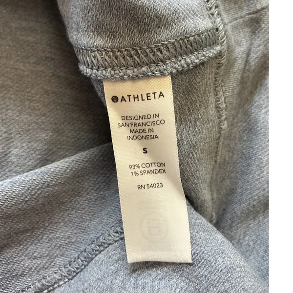 Athleta Purist Sweatshirt Heathered Grey Raglan Center Seam High Low Hem Small - Image 7