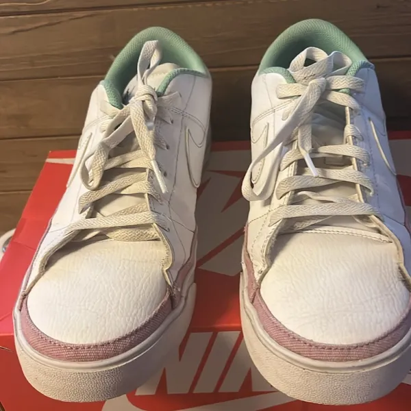 Nike Women's Nike court legacy white / fushia size 11.5 - Image 3