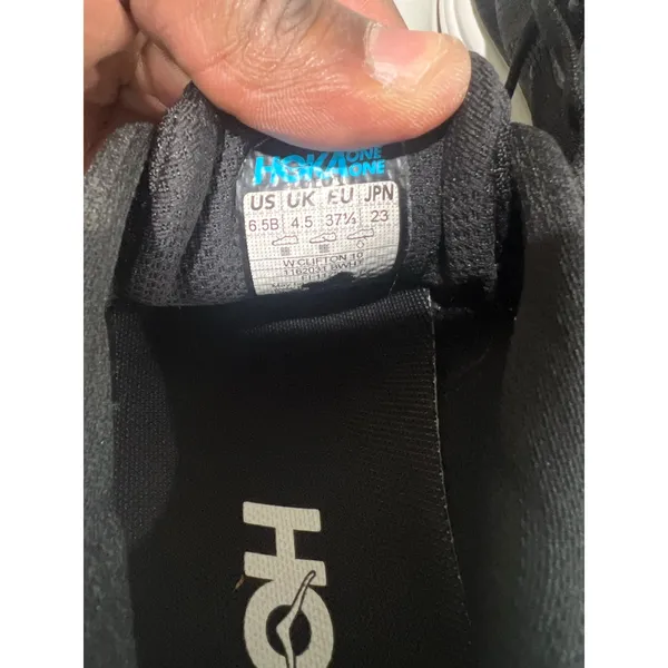 HOKA One One Clifton 10 Women’s 6.5 B Black White Running Shoes 1162031 BWHT - Image 8