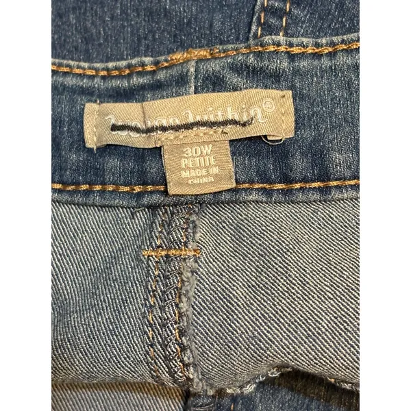 NWT Women Within 30W Petite Stretch Denim Capri Jeans Plus Size Cuffed - Image 6