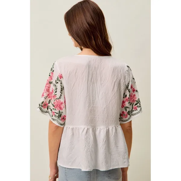SO ME Floral Embroidered V Neck Boho Blouse Top -‎ XL - Image 3