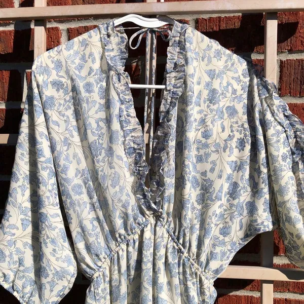 VICI Blue floral Mini dress Small - Image 5
