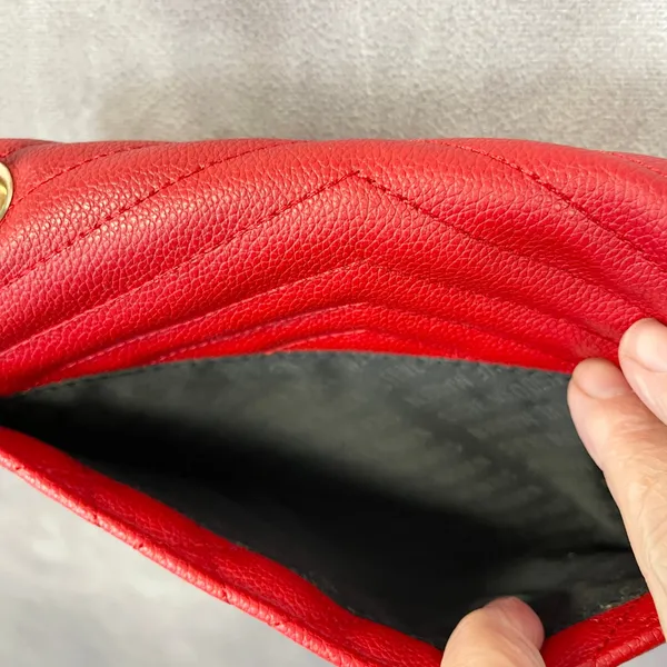 Steve‎ Madden Crossbody Bag Quilted Faux Leather Gold Chain Strap Going Out Chic - Image 5