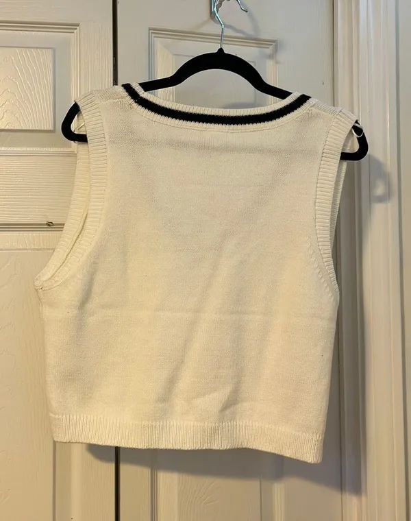 Sweater - Image 2