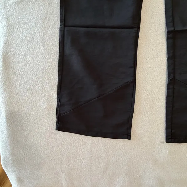 Women's Black Hiking Style Pants with Fixed Waist and Pockets Size Large #260705 - Image 2