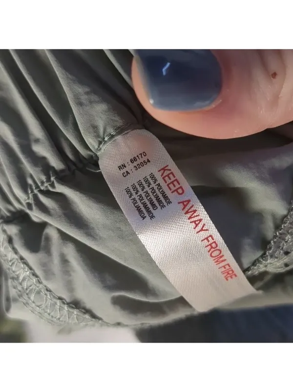Free people in the wilds grey olive shorts size small - Image 7