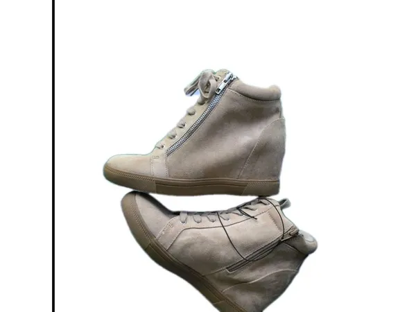 Maurices Beige Heeled Boots with Zipper - Image 6