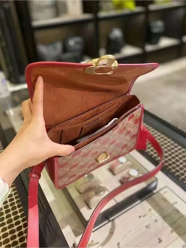 Coach Restored Studio Shoulder Bag In Signature Canvas With Heart Print cg240 - Image 4