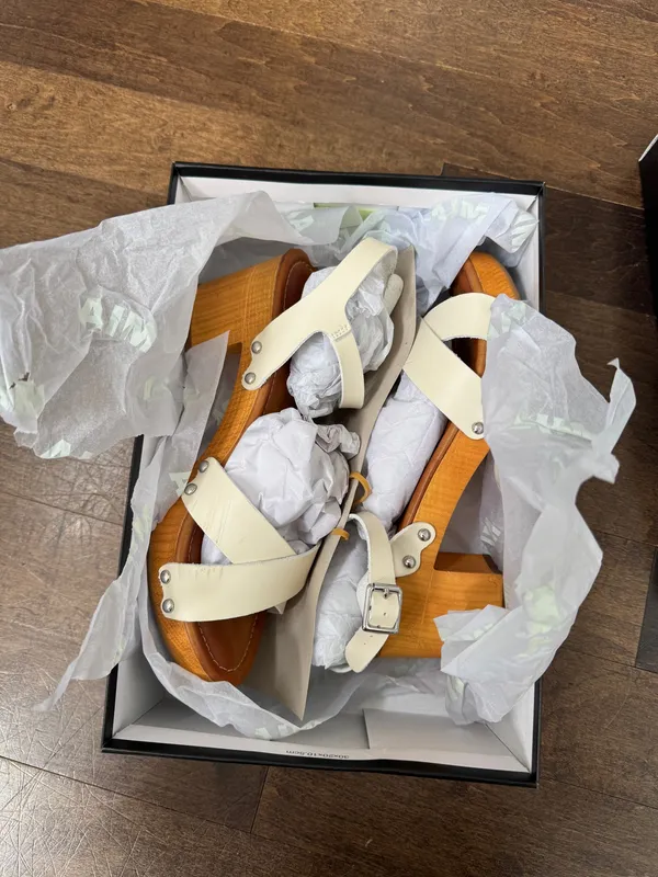 Mia white ankle strap wood block platform heel clog sandal 7.5 - Image 3