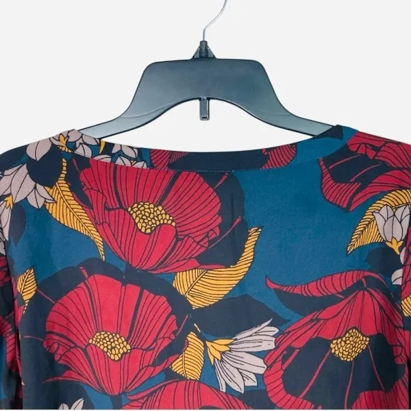LOFT Top Womens S Multicolor Floral Blouse Boat Neck Tab Sleeve Pullover Woven M - Image 6
