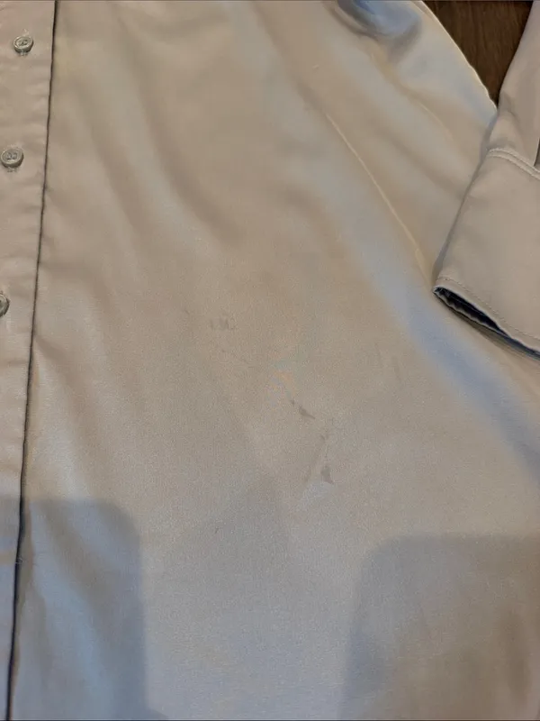 H&M Women's Light Gray Satin Button-Down Shirt Size Small - C27-180 - Image 3