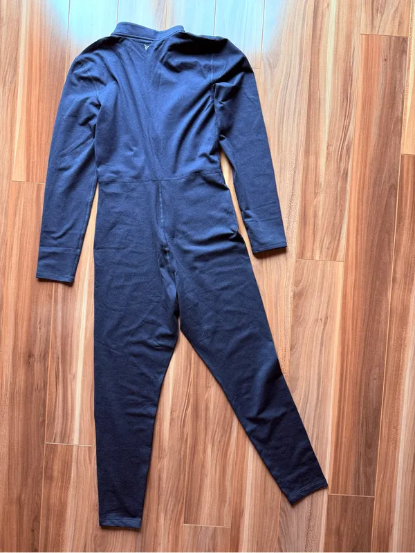NWT Old Navy CloudComfy Long Sleeve Jumpsuit - size M - Image 2