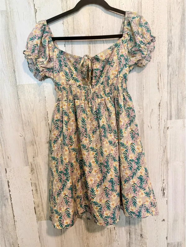 Blush Women's Medium Floral Puff Sleeve Dress - Image 2