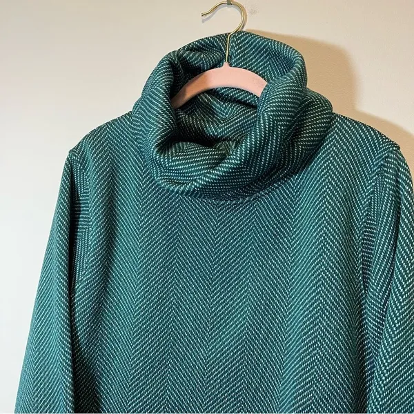 J. Crew Women’s Long Sleeve Funnel Neck Pullover Sweater Green XL‎ - Image 3