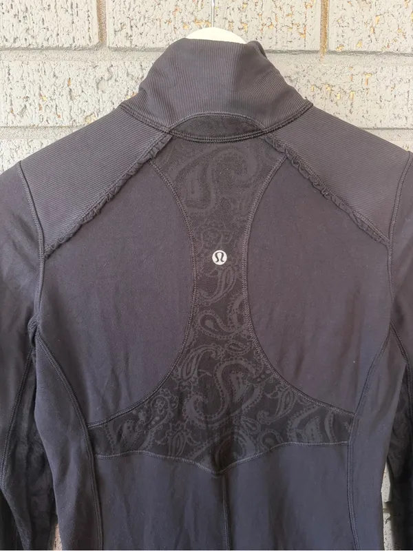 Lululemon Star Runner Long-Sleeve Black Half-Zip Athletic Top - Image 14
