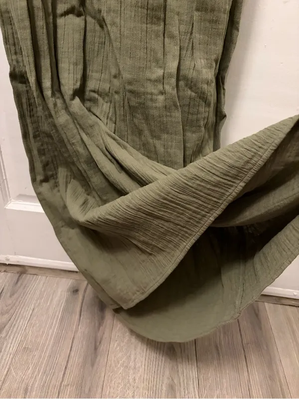 Loft Green Smocked Maxi Dress Small - Image 3